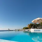 Villa Chimenea 16 *