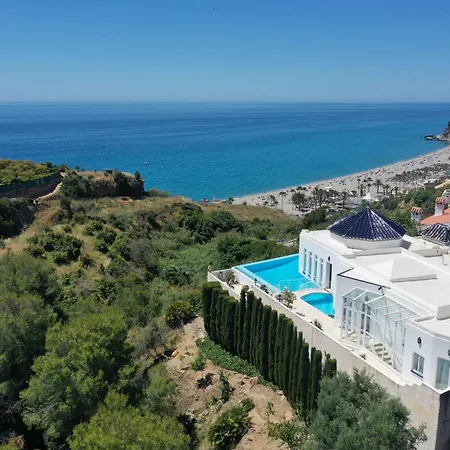 Chimenea - Luxury With Infinity Pool & Stunning Sea Views - Lual * Nerja
