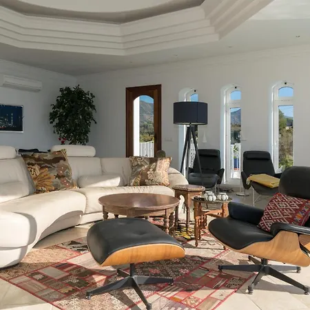 Chimenea - Luxury With Infinity Pool & Stunning Sea Views - Lual * Nerja